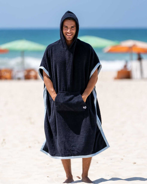 Snuggs Poncho Towel Black